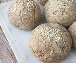 Soft grain-free bread rolls